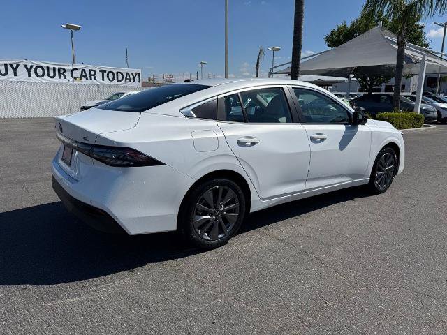 New 2026 Nissan Sentra SL w/ Floor Mat Package FWD image 6