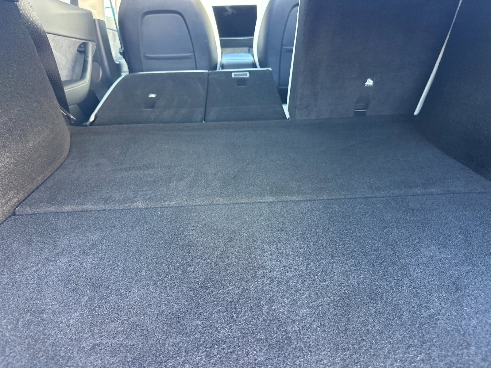 Used 2023 Tesla Model Y Long Range image 15