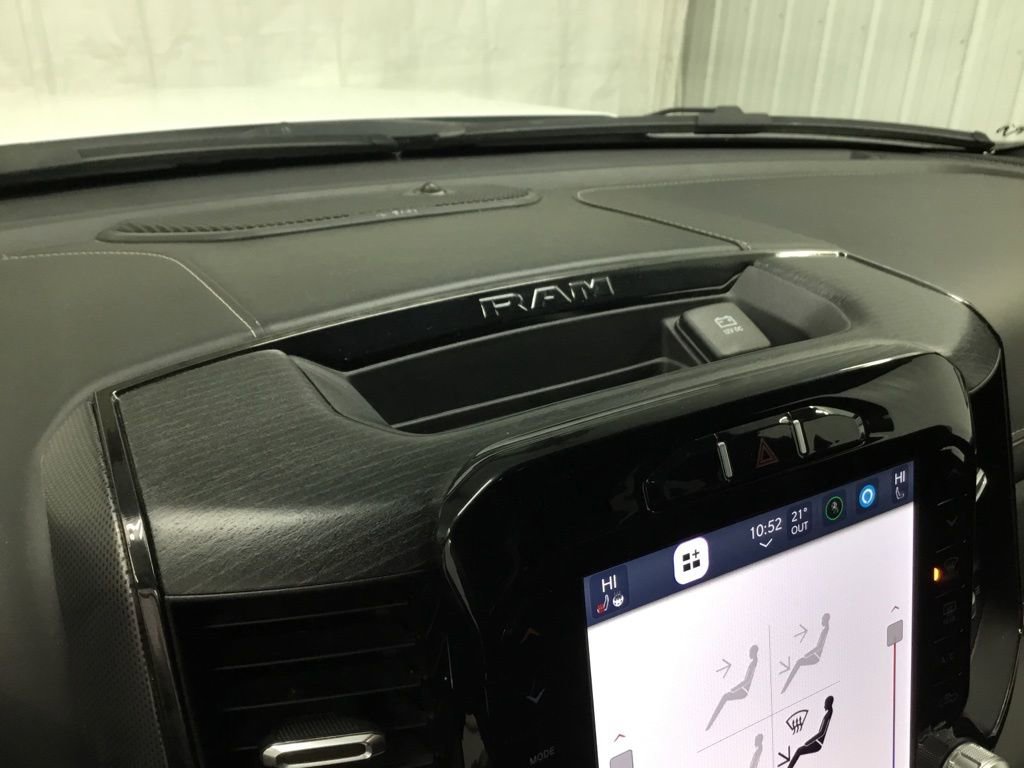 Used 2022 RAM 1500 Limited w/ Body-Colour Bumper Group image 17