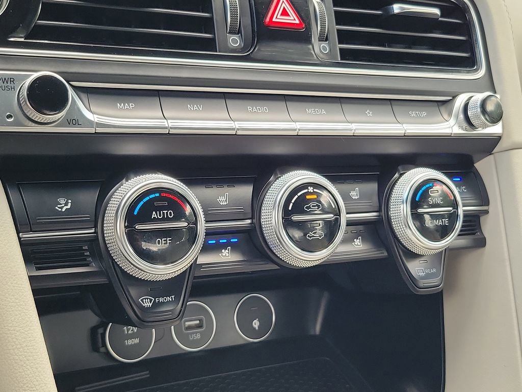 Certified 2023 Genesis G70 2.0T w/ Sport Prestige Package image 31