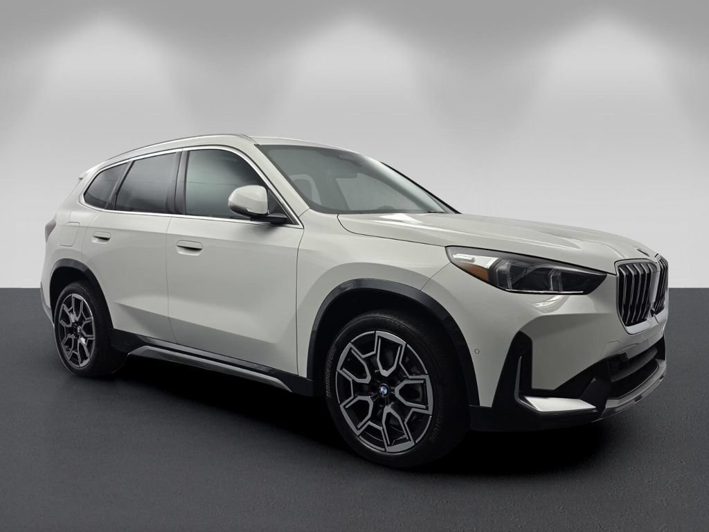 Used 2025 BMW X1 xDrive28i w/ Technology Package