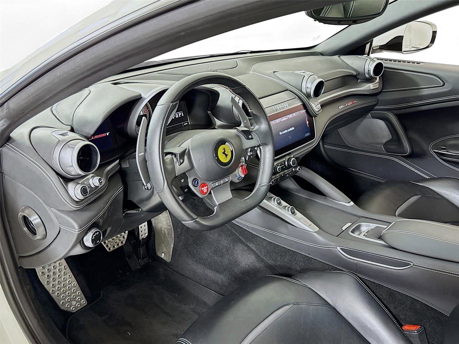 Used 2019 Ferrari GTC4Lusso T image 13