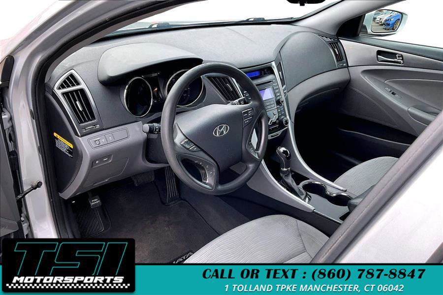 Used 2012 Hyundai Sonata Hybrid FWD image 13
