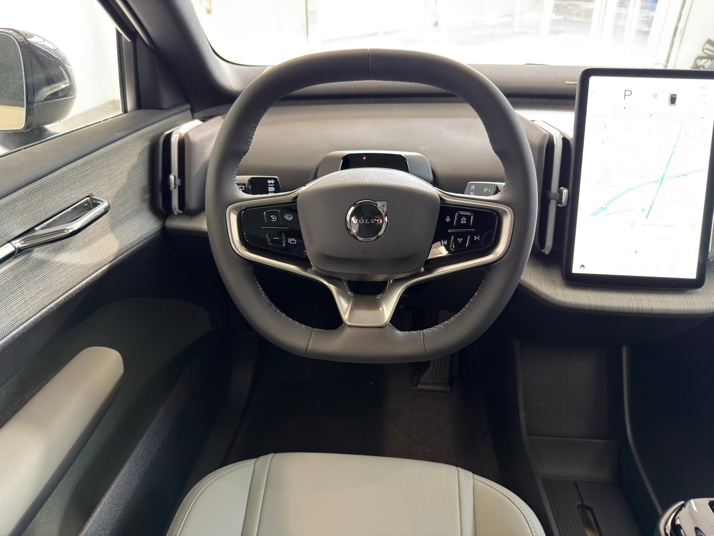 New 2026 Volvo EX30 Plus w/ Protection Package Premier AWD/4WD image 24