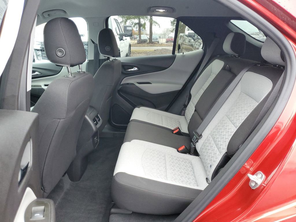 Used 2024 Chevrolet Equinox LT image 26