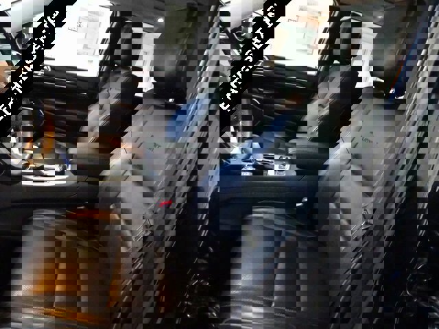 Used 2021 Jeep Grand Cherokee Summit image 2