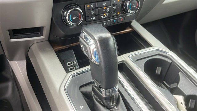 Used 2020 Ford F150 Lariat image 17