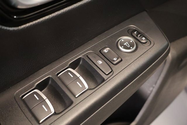 Used 2024 Honda CR-V EX-L image 10