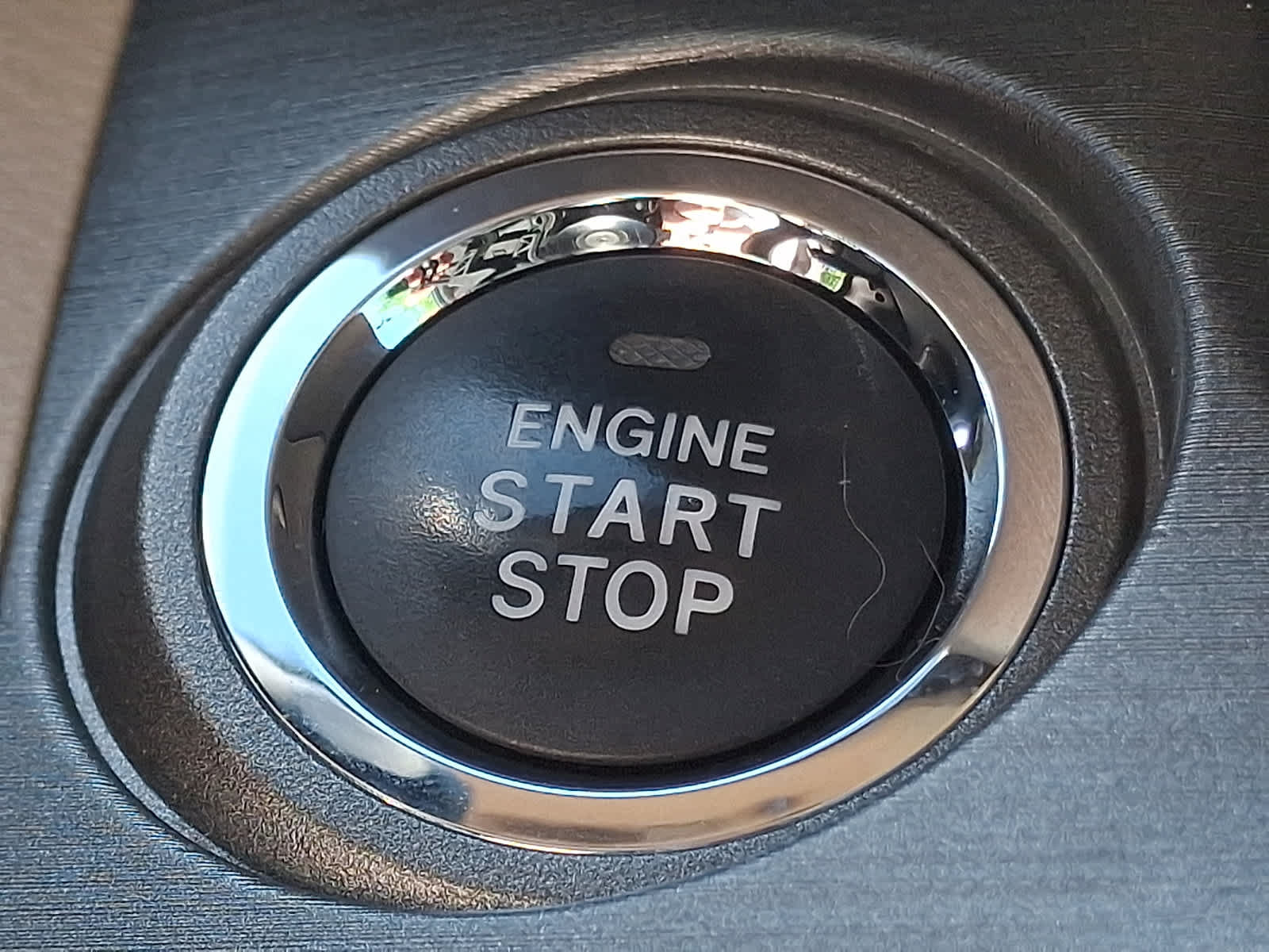 Used 2012 Toyota RAV4 Limited w/ Navigation Value Pkg AWD/4WD image 26