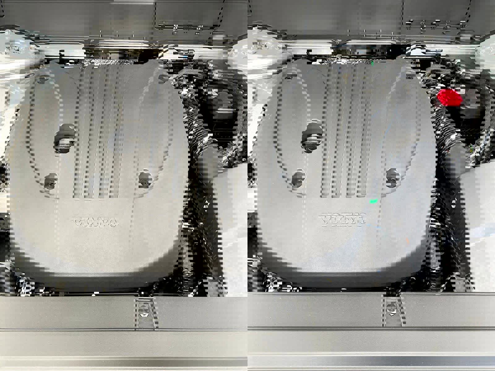 New 2026 Volvo XC90 B5 Plus w/ Protection Package image 13