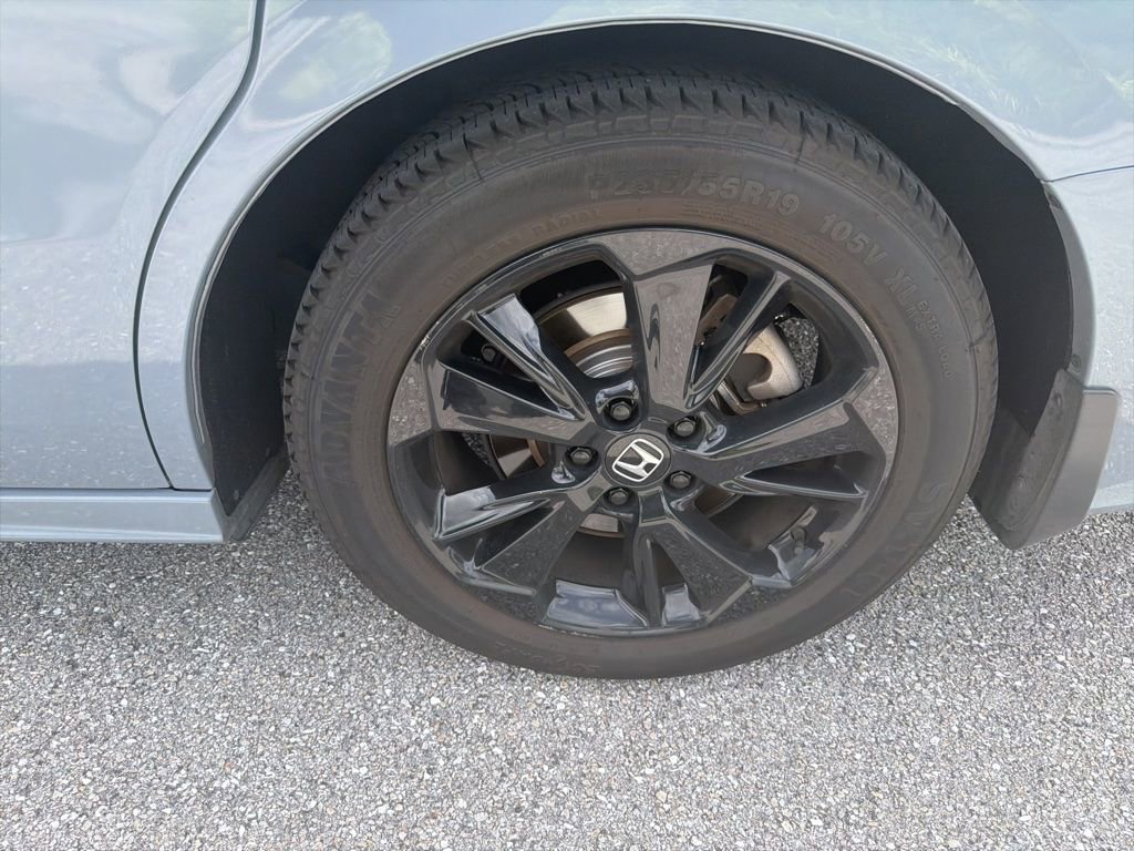 Used 2023 Honda Odyssey Sport image 10