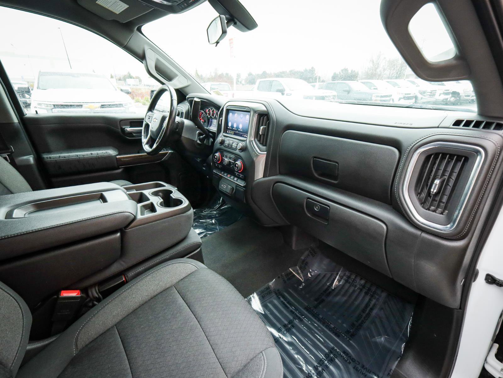 Used 2021 Chevrolet Silverado 1500 LT w/ Bed Protection Package image 22