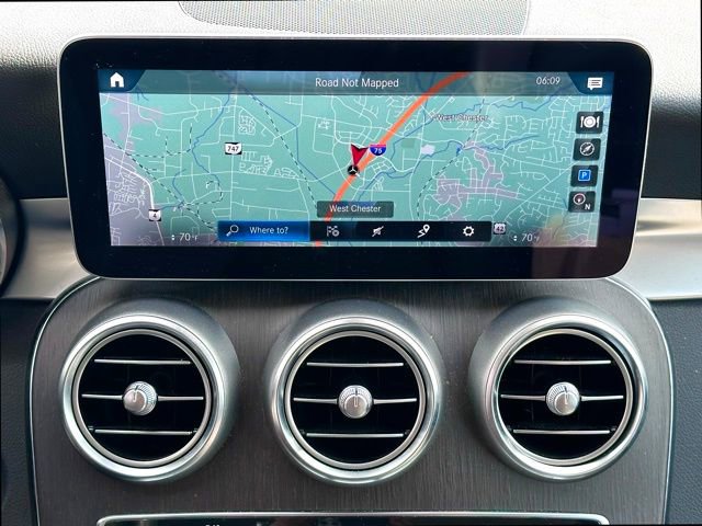 Used 2020 Mercedes-Benz GLC 300 4MATIC image 17