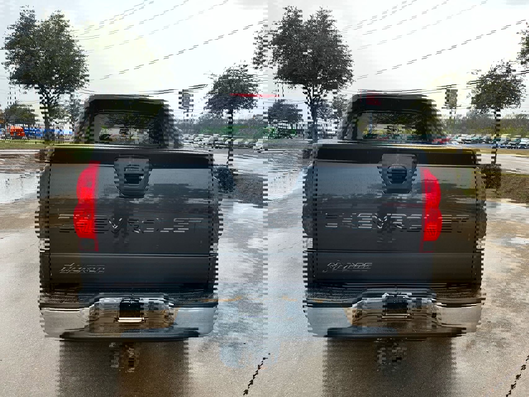 Used 2005 Chevrolet Avalanche Z66 w/ Preferred Equipment Group image 6