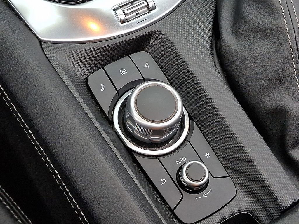 Used 2025 MAZDA MX-5 Miata RF Grand Touring image 24