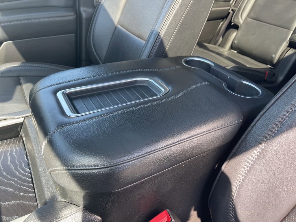 Used 2021 GMC Yukon Denali w/ Denali Premium Package image 15