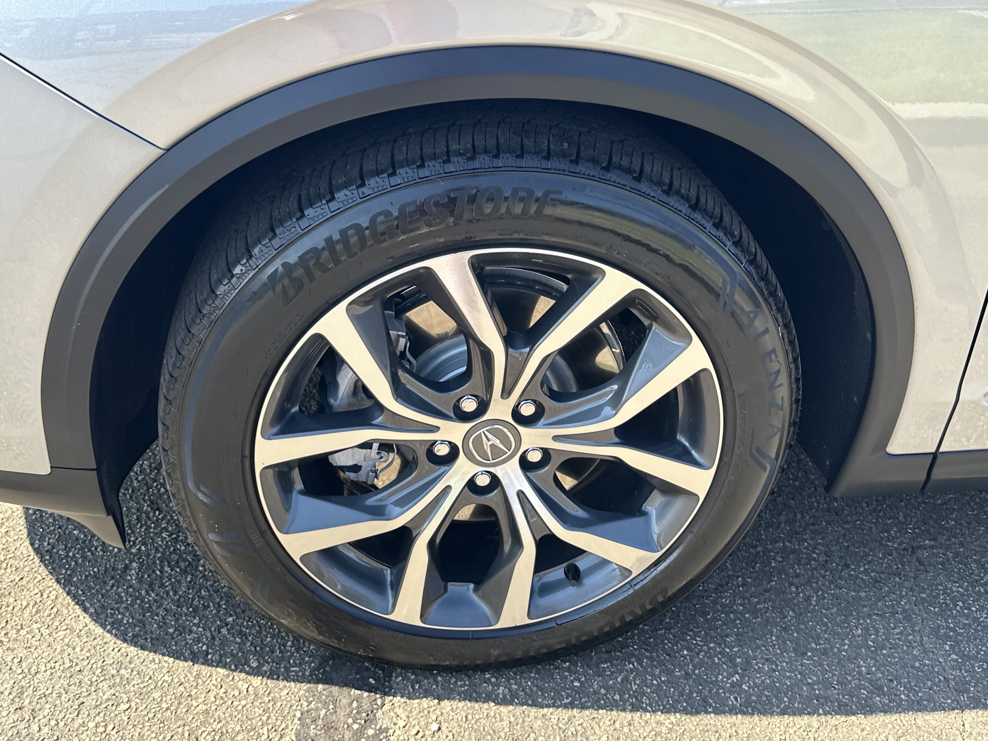 Certified 2024 Acura MDX w/ Technology Package FWD image 11