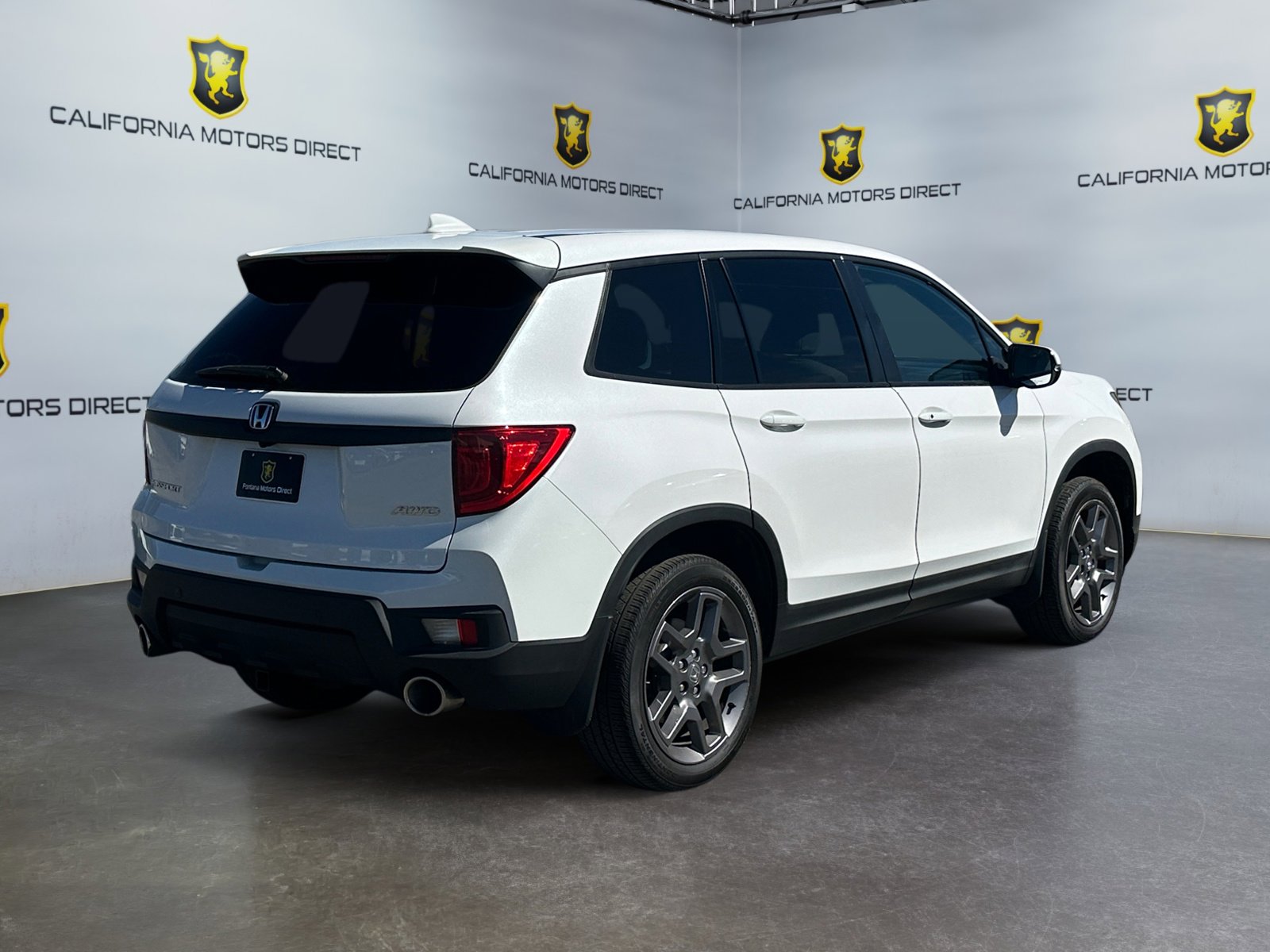 Used 2023 Honda Passport EX-L image 5