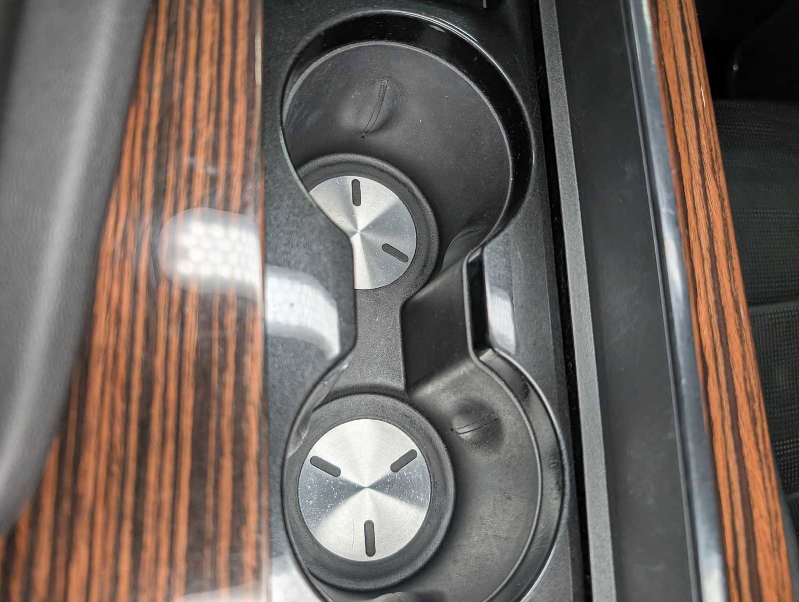 Certified 2021 Cadillac Escalade Premium Luxury image 31