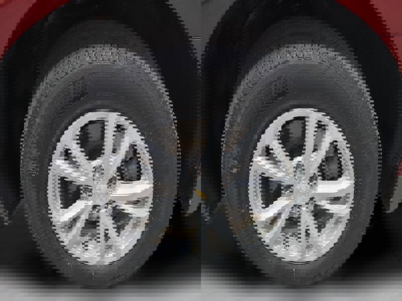 Used 2017 Chevrolet Equinox LT w/ Convenience Package image 22