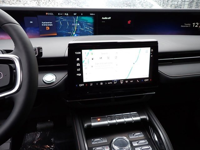 New 2026 Lincoln Nautilus Premier w/ Jet Appearance Package AWD/4WD image 29