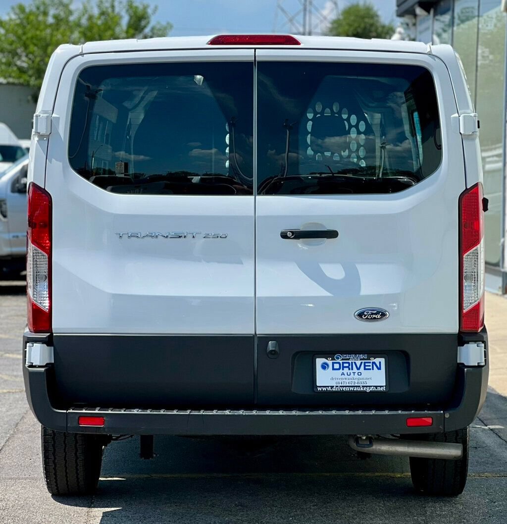 Used 2025 Ford Transit 250 Low Roof w/ Exterior Upgrade Package RWD image 27