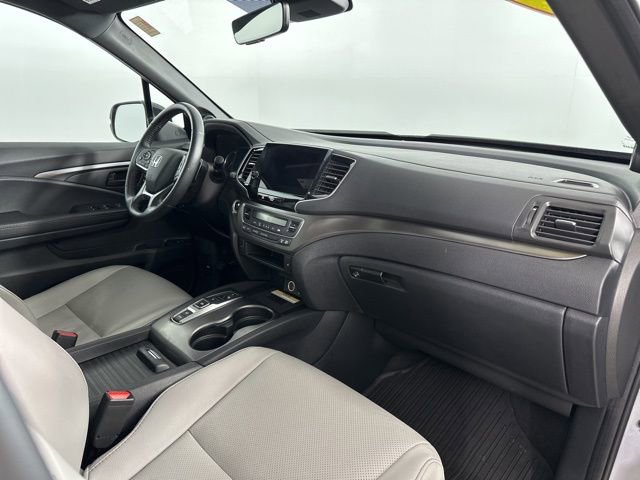 Used 2022 Honda Passport EX-L image 25