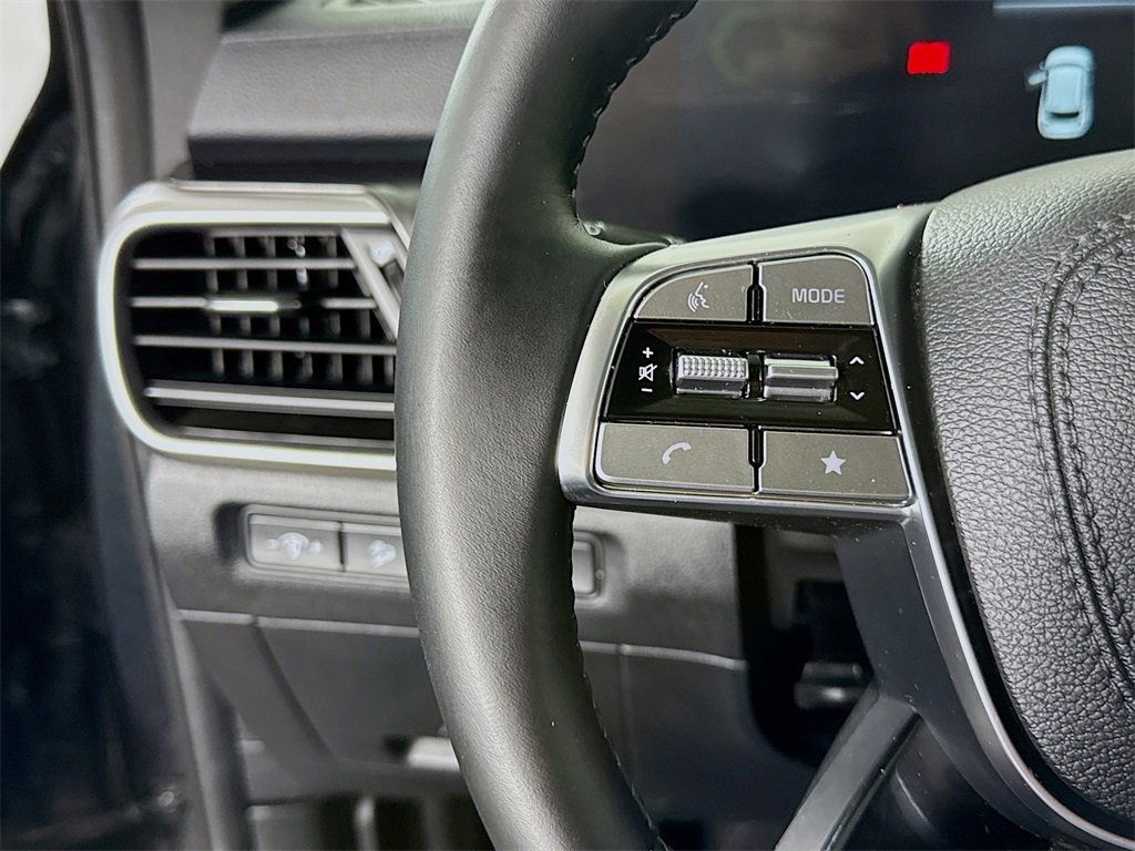 Used 2024 Kia Telluride LX image 22