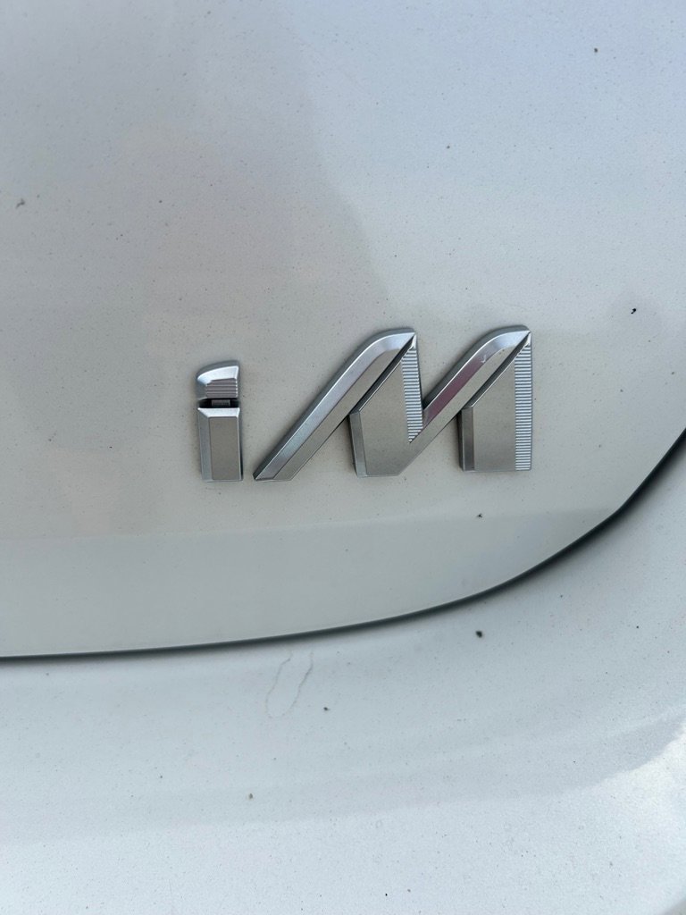 Used 2018 Toyota Corolla iM image 16