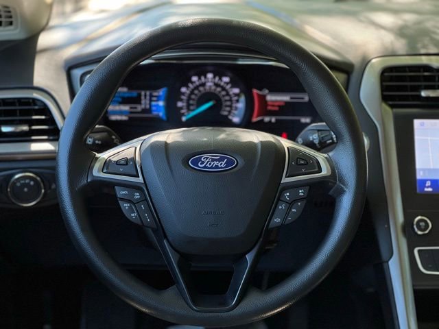 Used 2020 Ford Fusion S FWD image 32