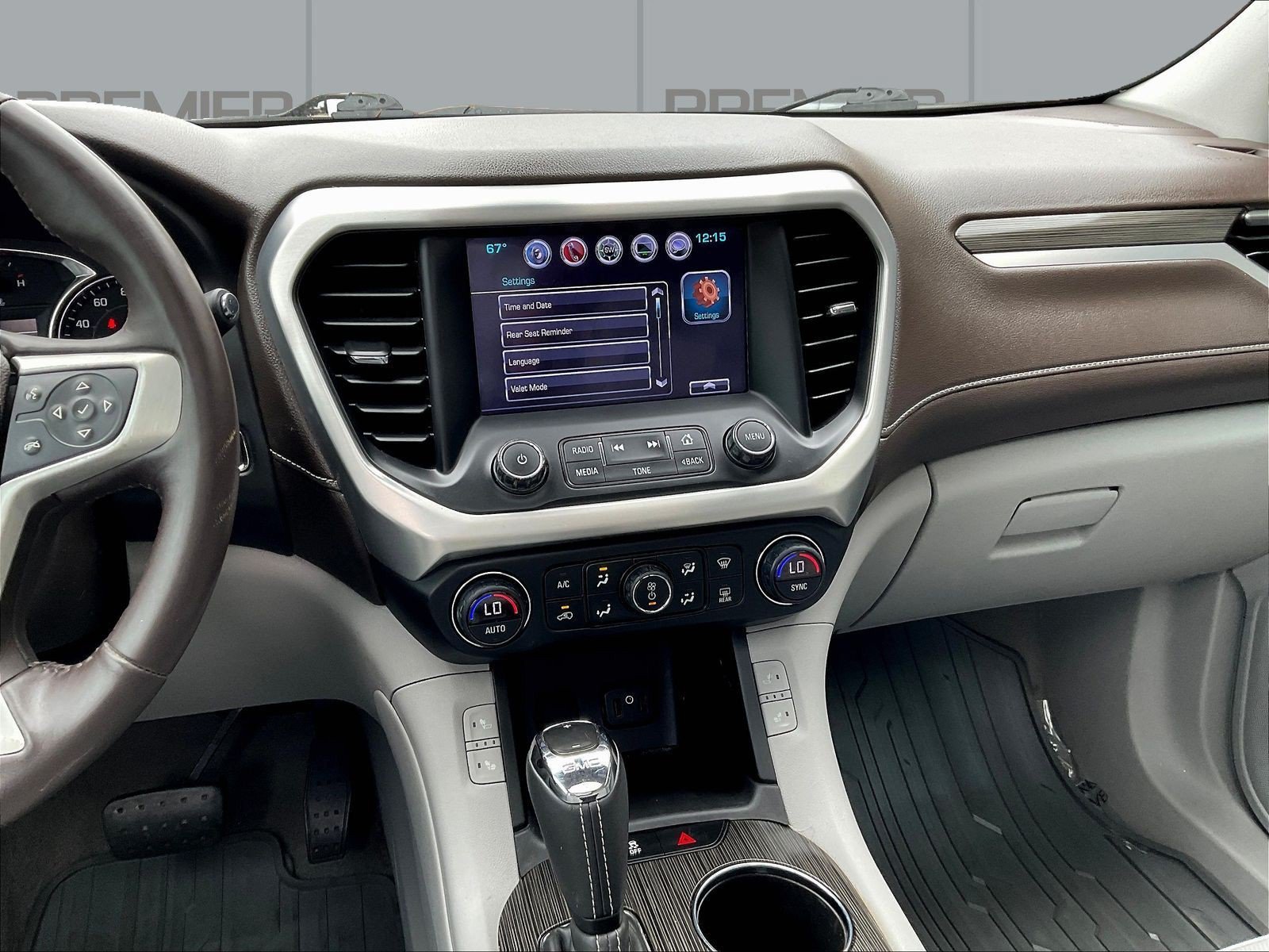 Used 2018 GMC Acadia SLT AWD/4WD image 11