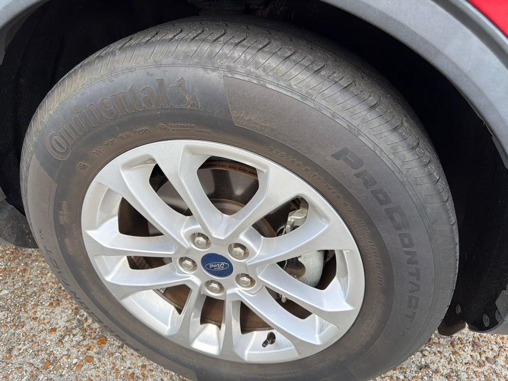 Used 2020 Ford Escape SE FWD image 3