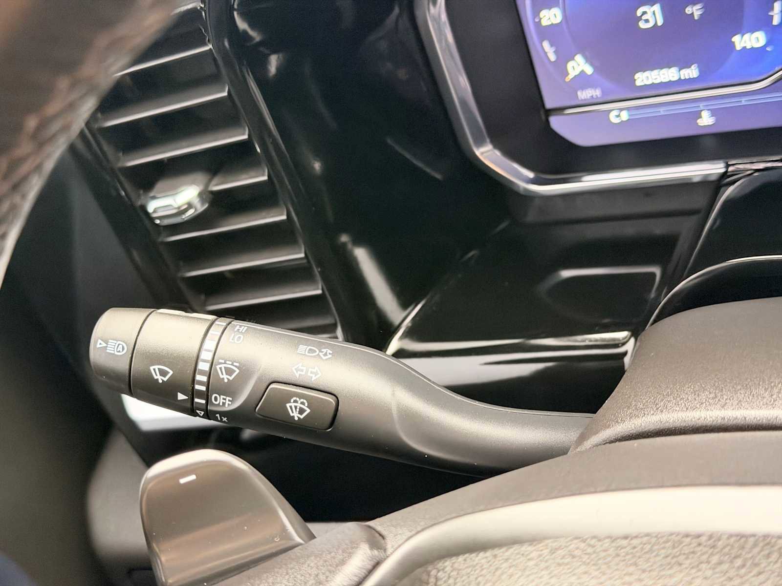 Used 2022 Chevrolet Silverado 1500 High Country image 25