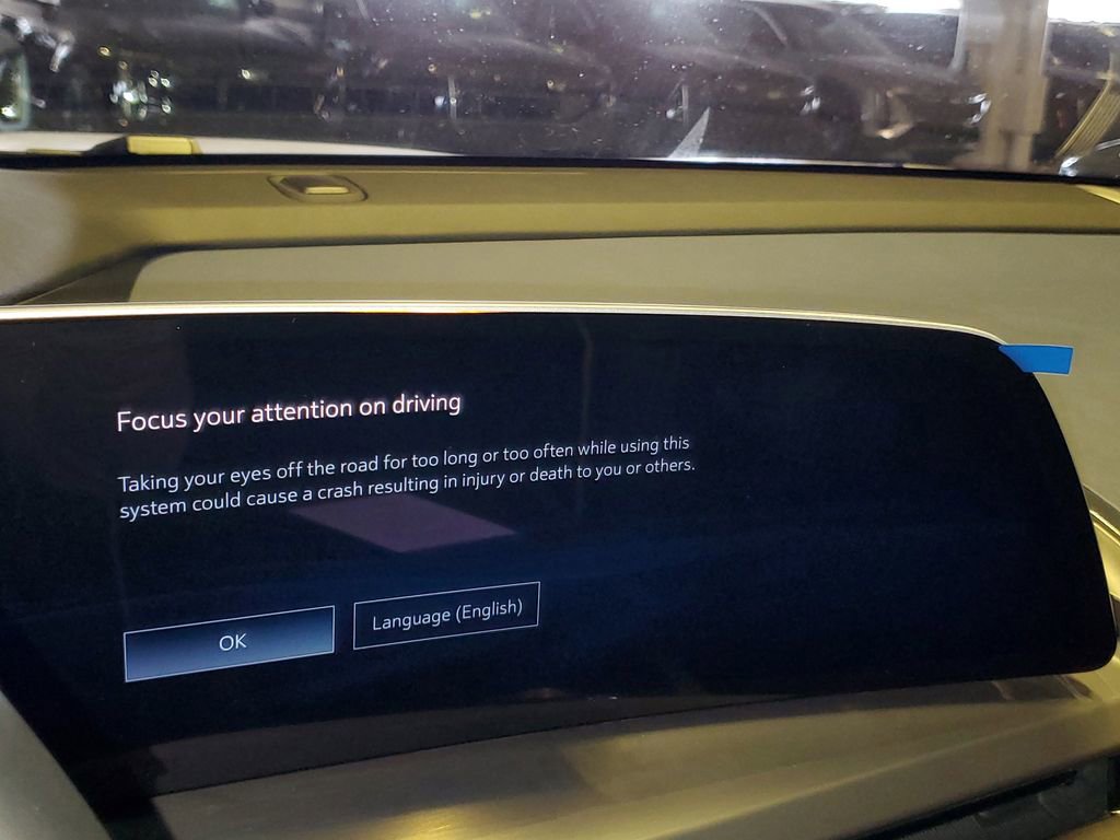 New 2026 Cadillac Vistiq Premium Luxury w/ LPO, Floor Liner Package image 21