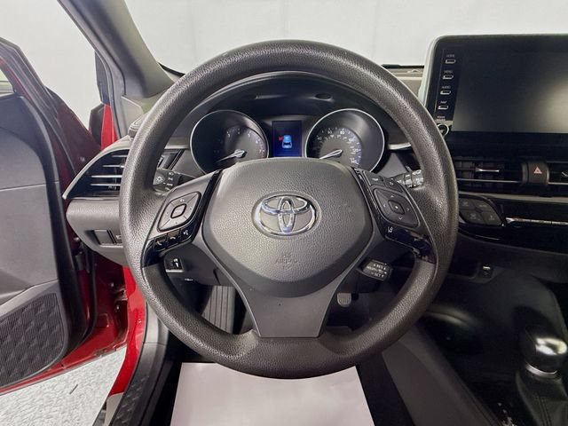 Used 2019 Toyota C-HR LE FWD image 13