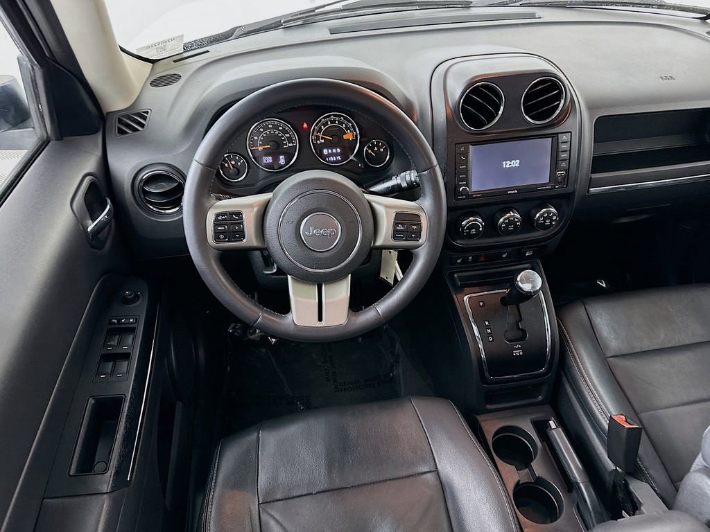 Used 2014 Jeep Patriot Limited w/ Sun/Sound Group image 27