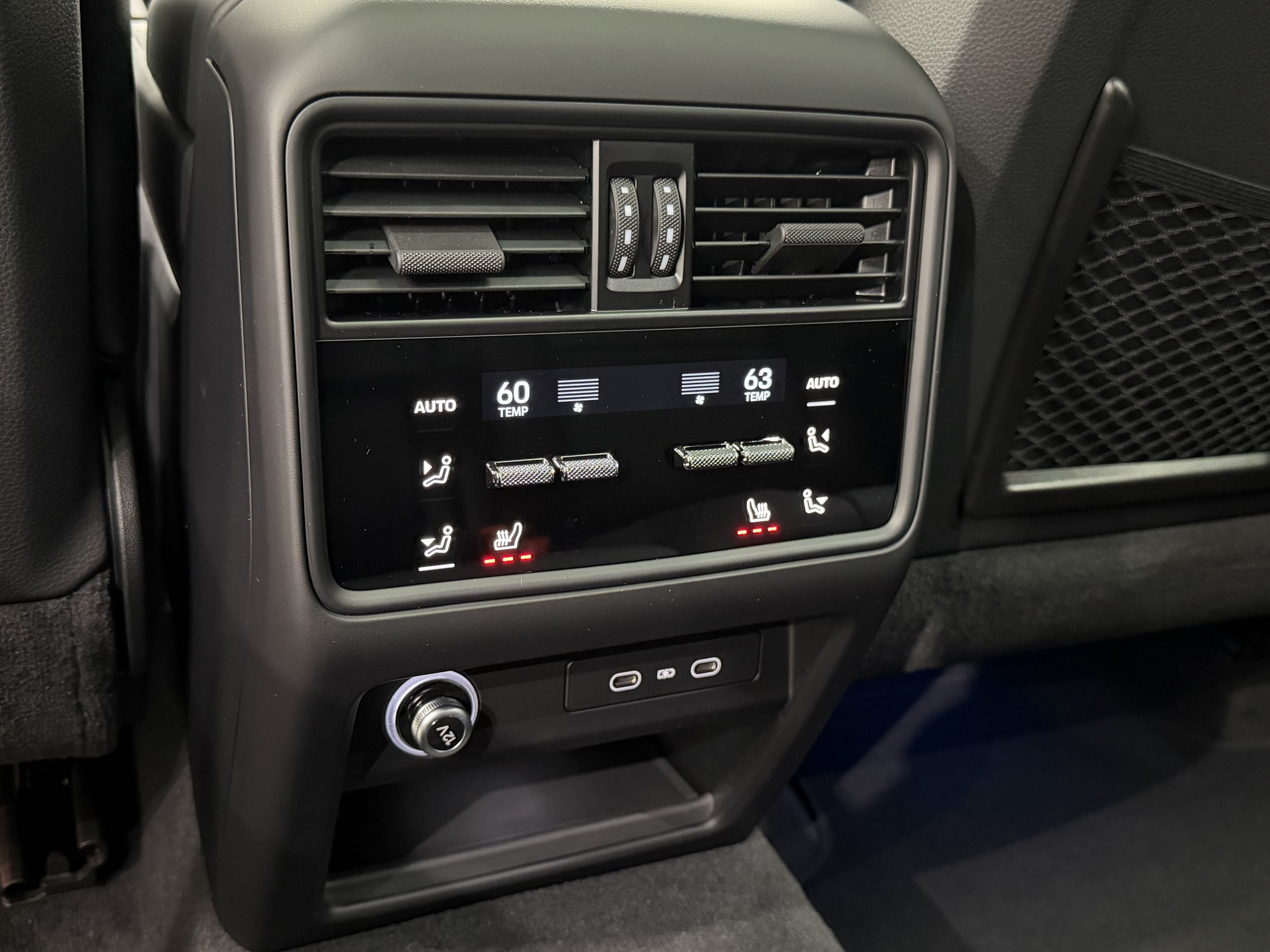 New 2026 Porsche Cayenne GTS AWD/4WD image 21
