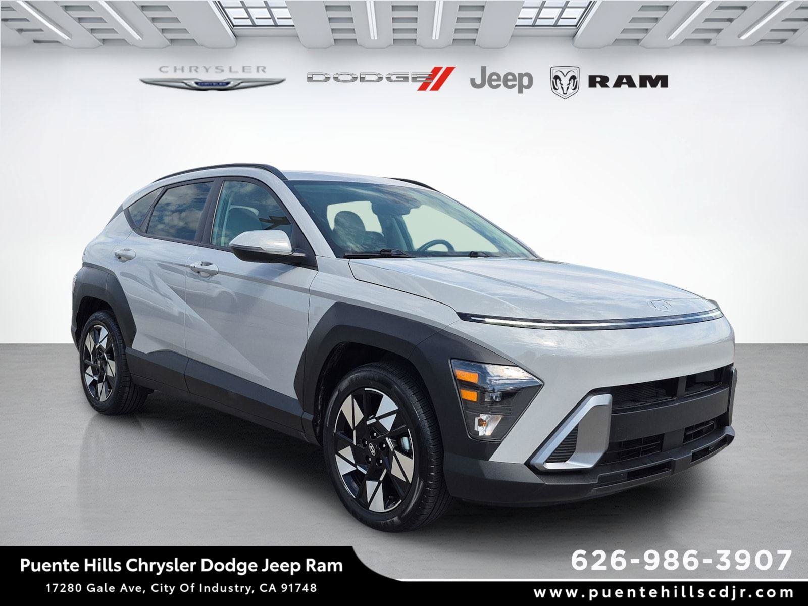 Used 2025 Hyundai Kona SEL FWD image 1