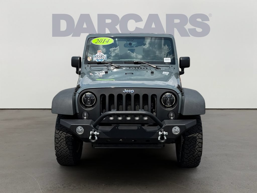Used 2014 Jeep Wrangler Unlimited Rubicon w/ Connectivity Group AWD/4WD image 2
