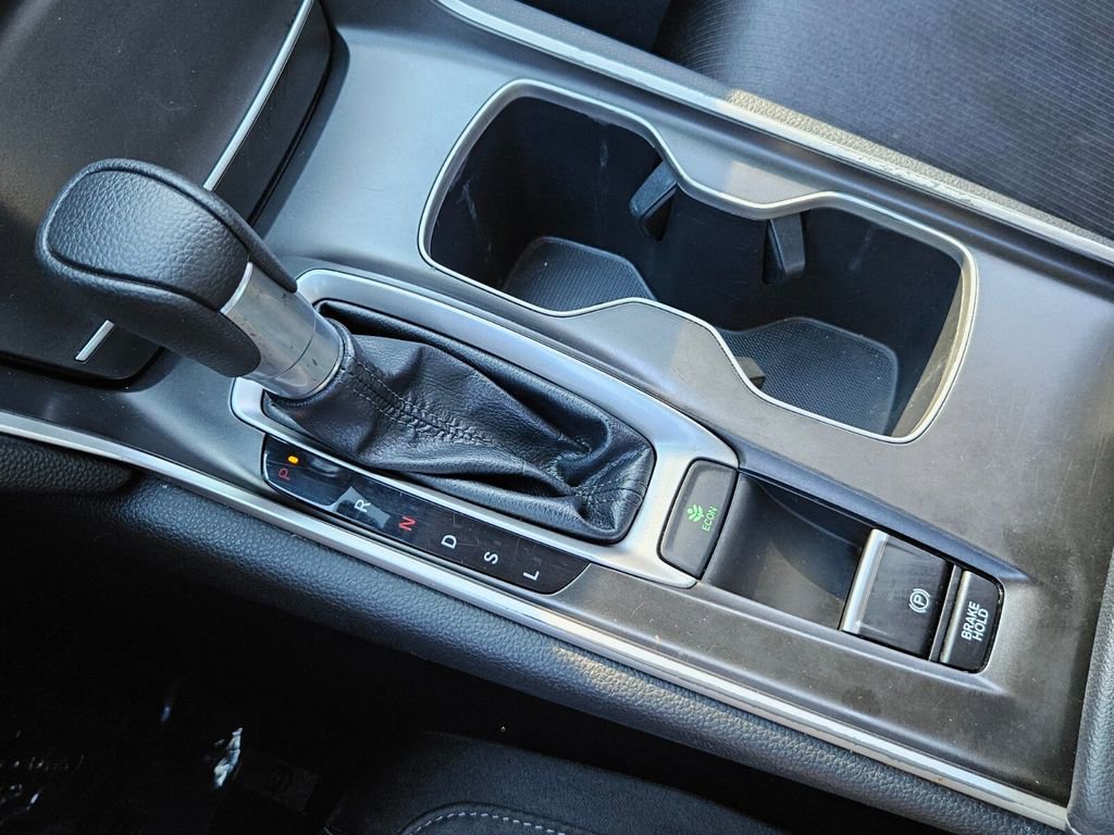 Used 2020 Honda Accord LX image 28