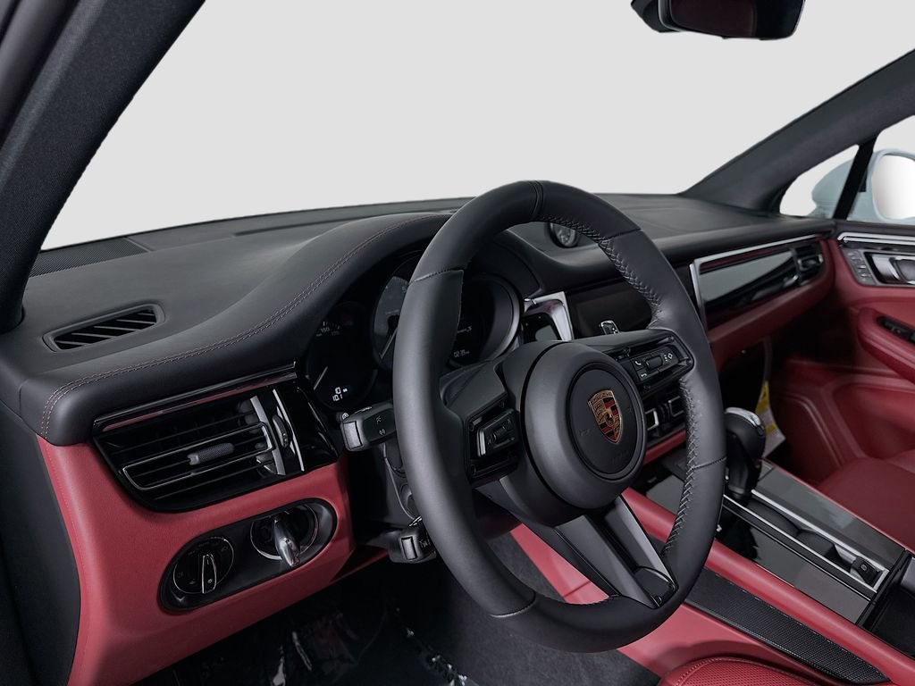New 2026 Porsche Macan S AWD/4WD image 4