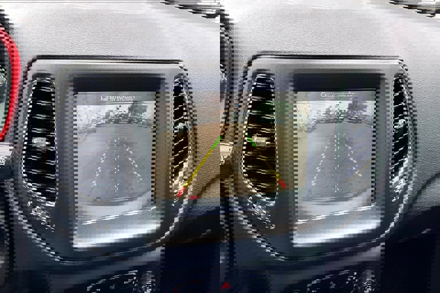 Used 2019 Jeep Compass Trailhawk image 26