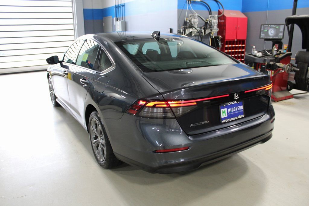 Used 2024 Honda Accord EX image 36