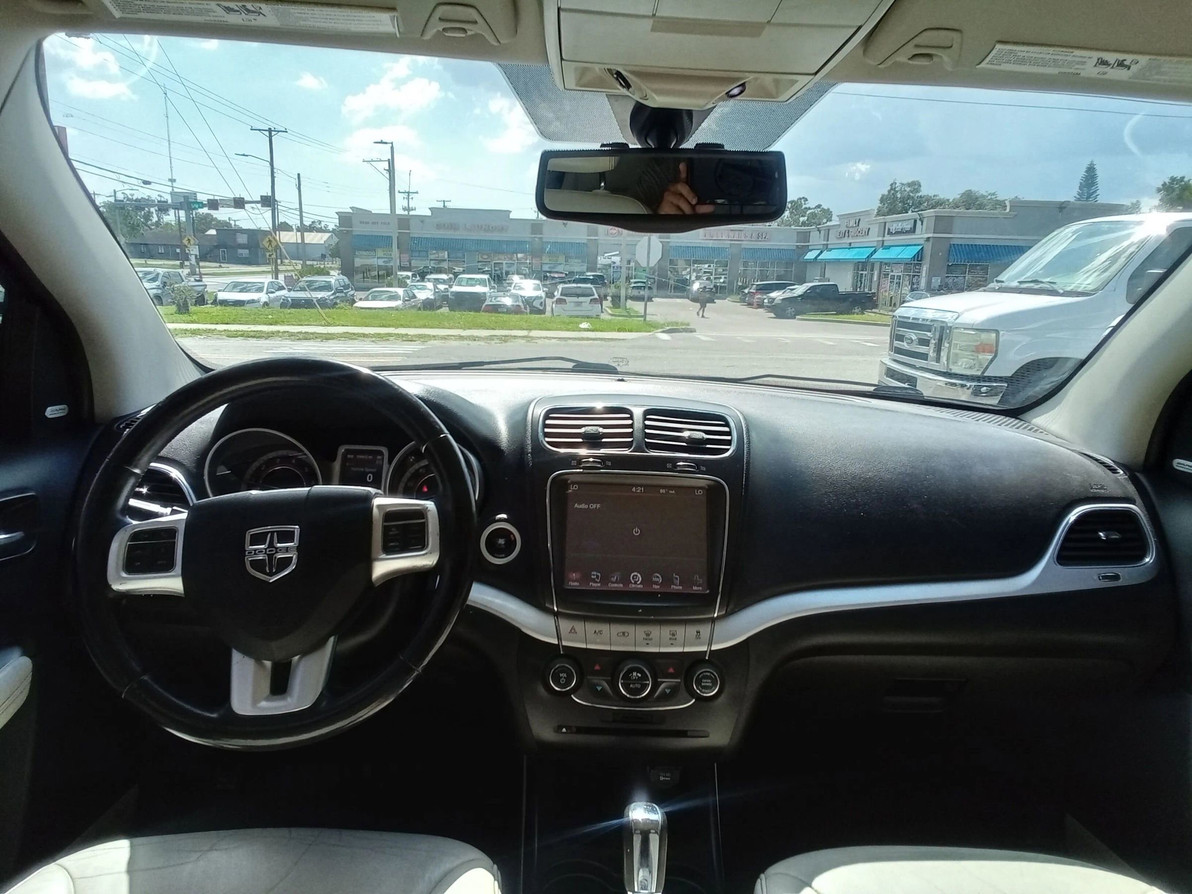 Used 2013 Dodge Journey Crew w/ Flexible Seating Group image 12