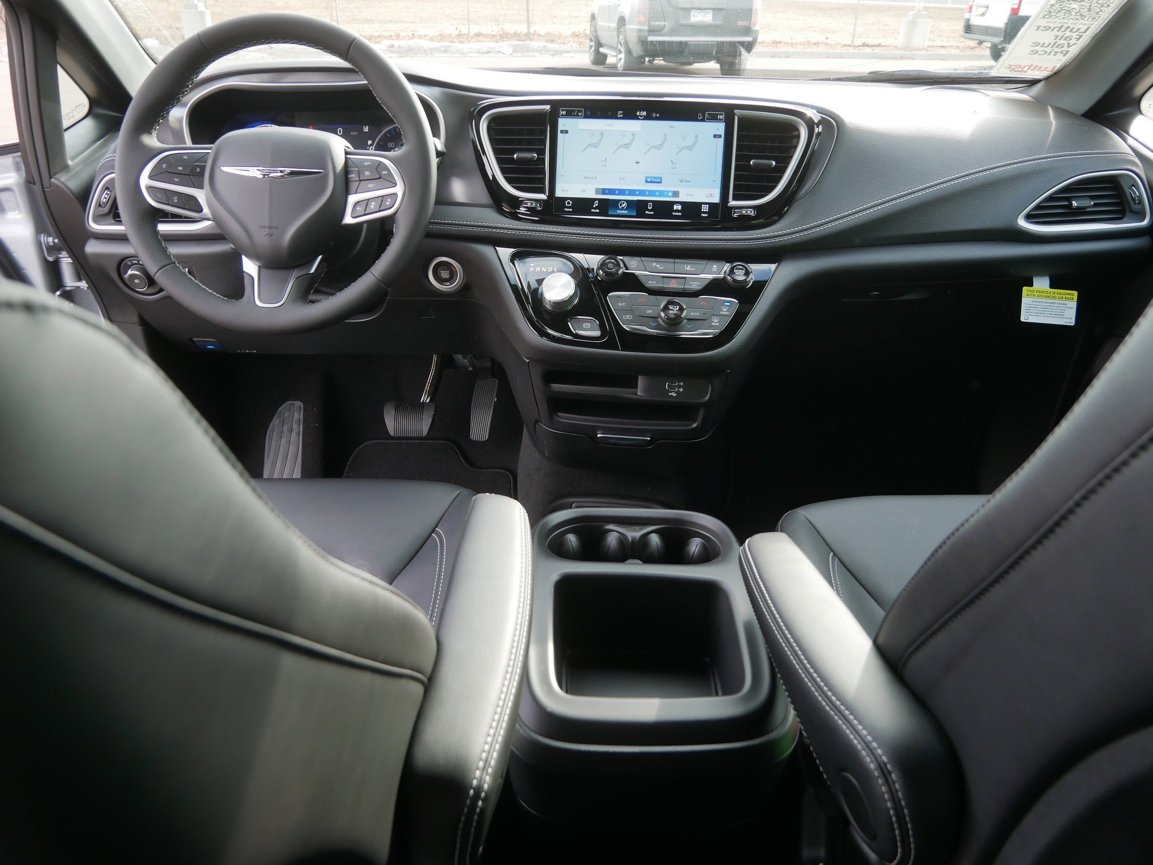 New 2026 Chrysler Pacifica Select image 8