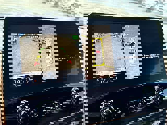 Certified 2024 INFINITI QX80 Sensory image 25