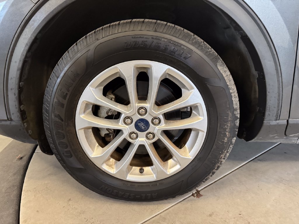 Used 2020 Ford Escape SE AWD/4WD image 26