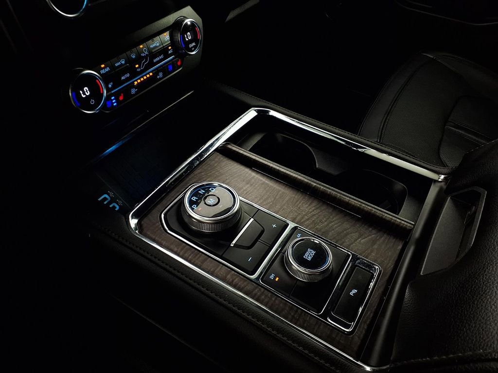Used 2019 Ford Expedition Max Limited image 22