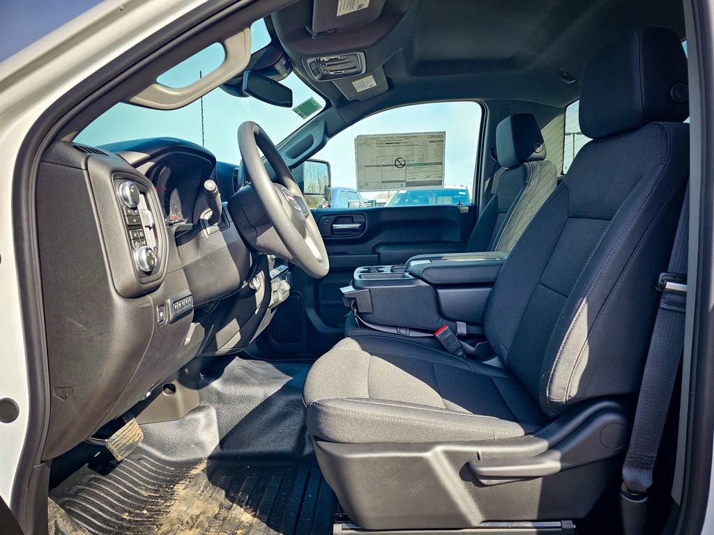 New 2026 GMC Sierra 2500 Pro w/ Convenience Package image 12