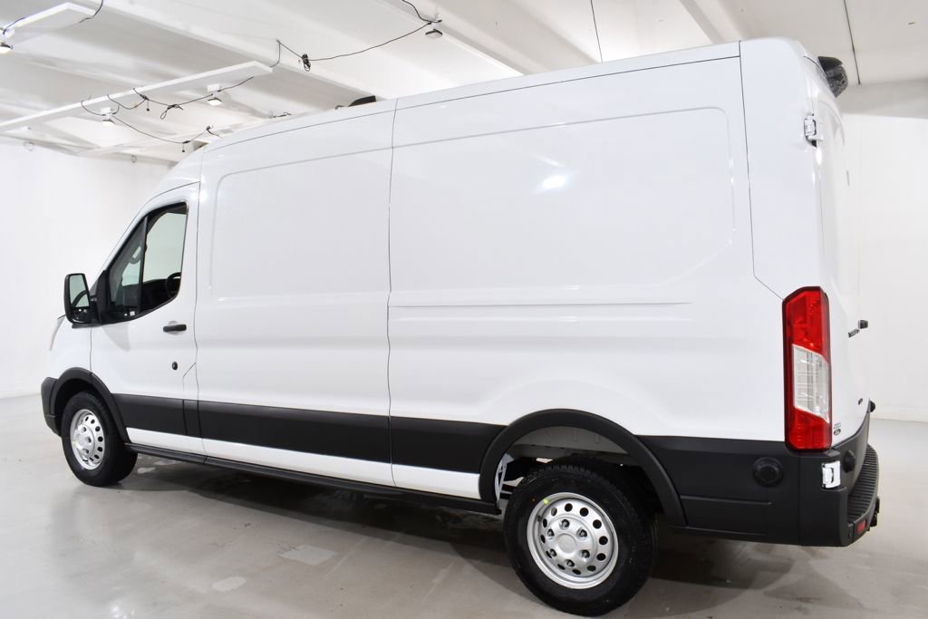 New 2026 Ford Transit 250 148 Medium Roof Extended AWD w/ Load Area Protection Package image 15